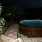Marina, βίλλα μαρίνα * Miléai