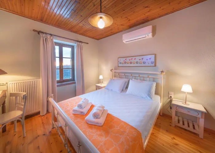 Marina, βίλλα μαρίνα