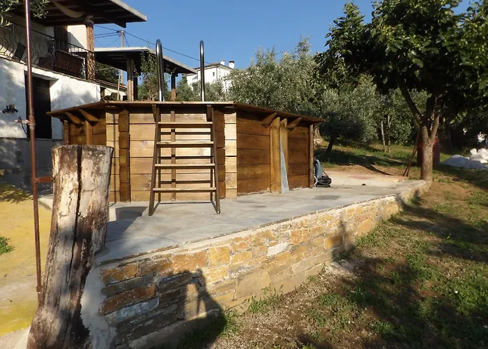 Marina, βίλλα μαρίνα Miléai